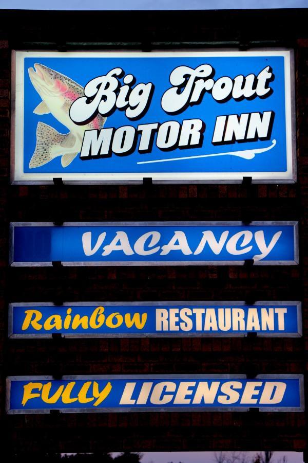 Big Trout Motel 奥伯伦 外观 照片